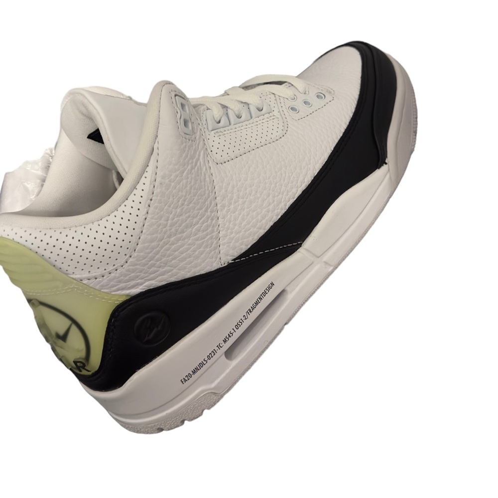 Jordan 3 retro Fragment (yellowing heel tab) Men’s 7/Women’s 9 - Picture 9 of 10